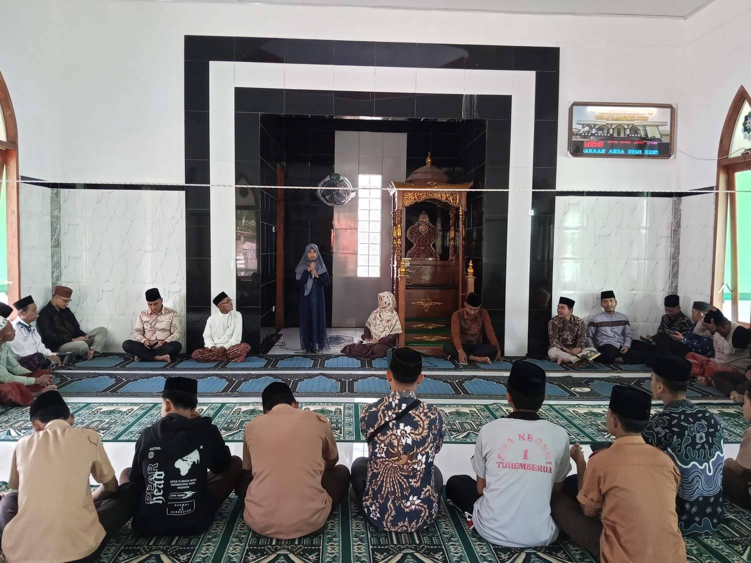 Kepala KUA Tuhemberua Tegaskan Pentingnya Kepedulian Sosial di Ramadan