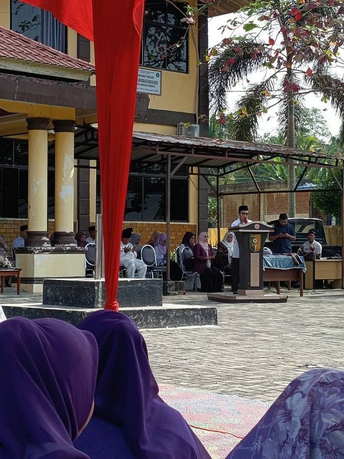 Memohon Keberkahan untuk Generasi Emas, Kepala KUA Cerenti Pimpin Do’a Pelantikan Bunda PAUD