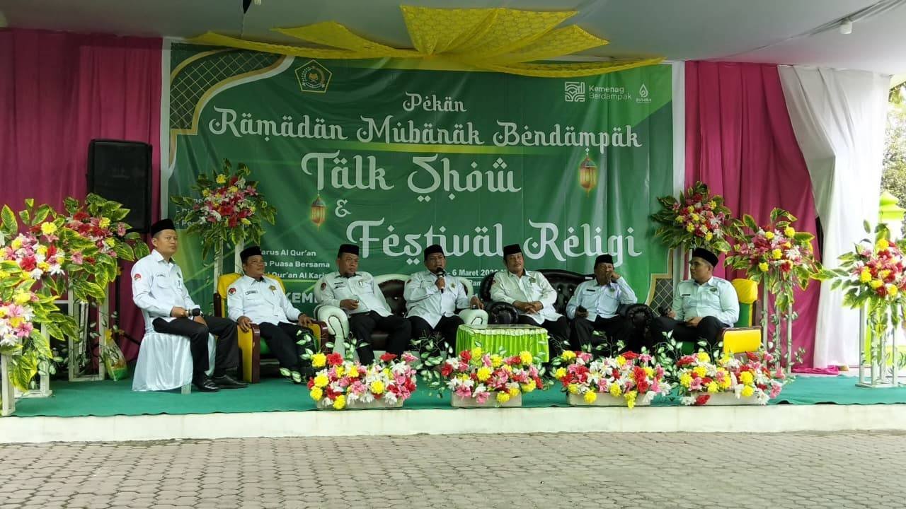 Ka. KUA Sei Kepayang Berbagi Wawasan dalam Talk Show “Bisik” KUA