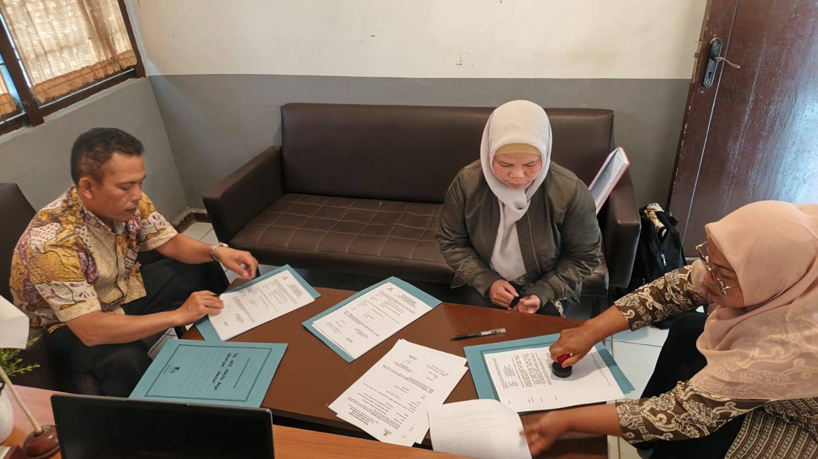 KUA Doloksanggul Beserta BAZNAS Humbahas Koordinasi Jelang Hari Raya Idul Fitri