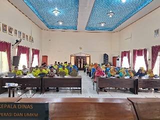 Ketua I KOPEDA Kemenag Lampung Timur H. EM Sapri Ende Pimpin Sidang Pleno RAT
