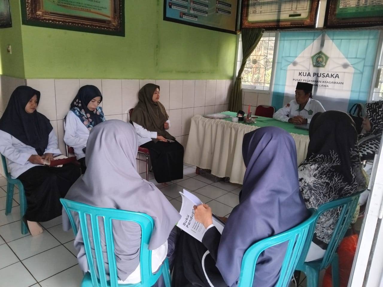 KUA Mallawa Gelar Rapat Koordinasi, Pastikan Pelayanan Tetap Optimal Selama Ramadhan