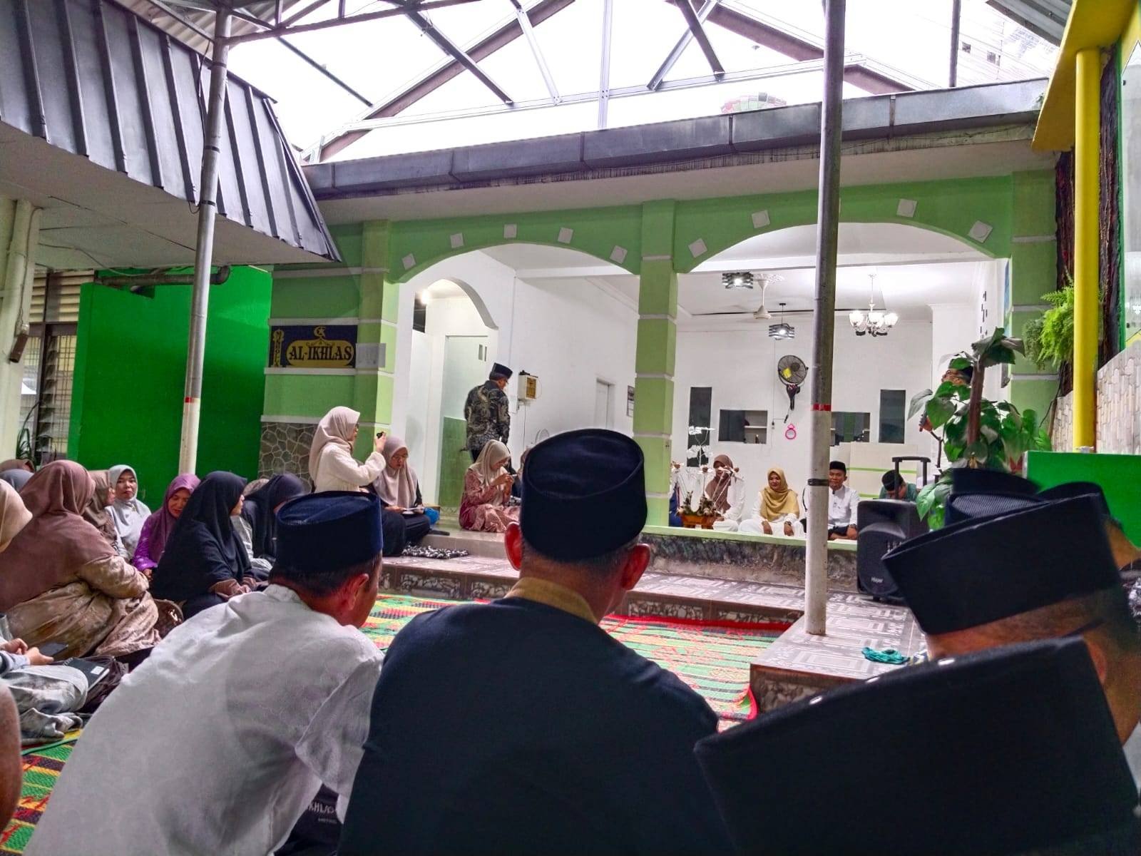 Meraih Berkah Ramadan, Ka. KUA Bosar Maligas Buka Bersama dan Khataman Al-Qur’an Kemenag Simalungun