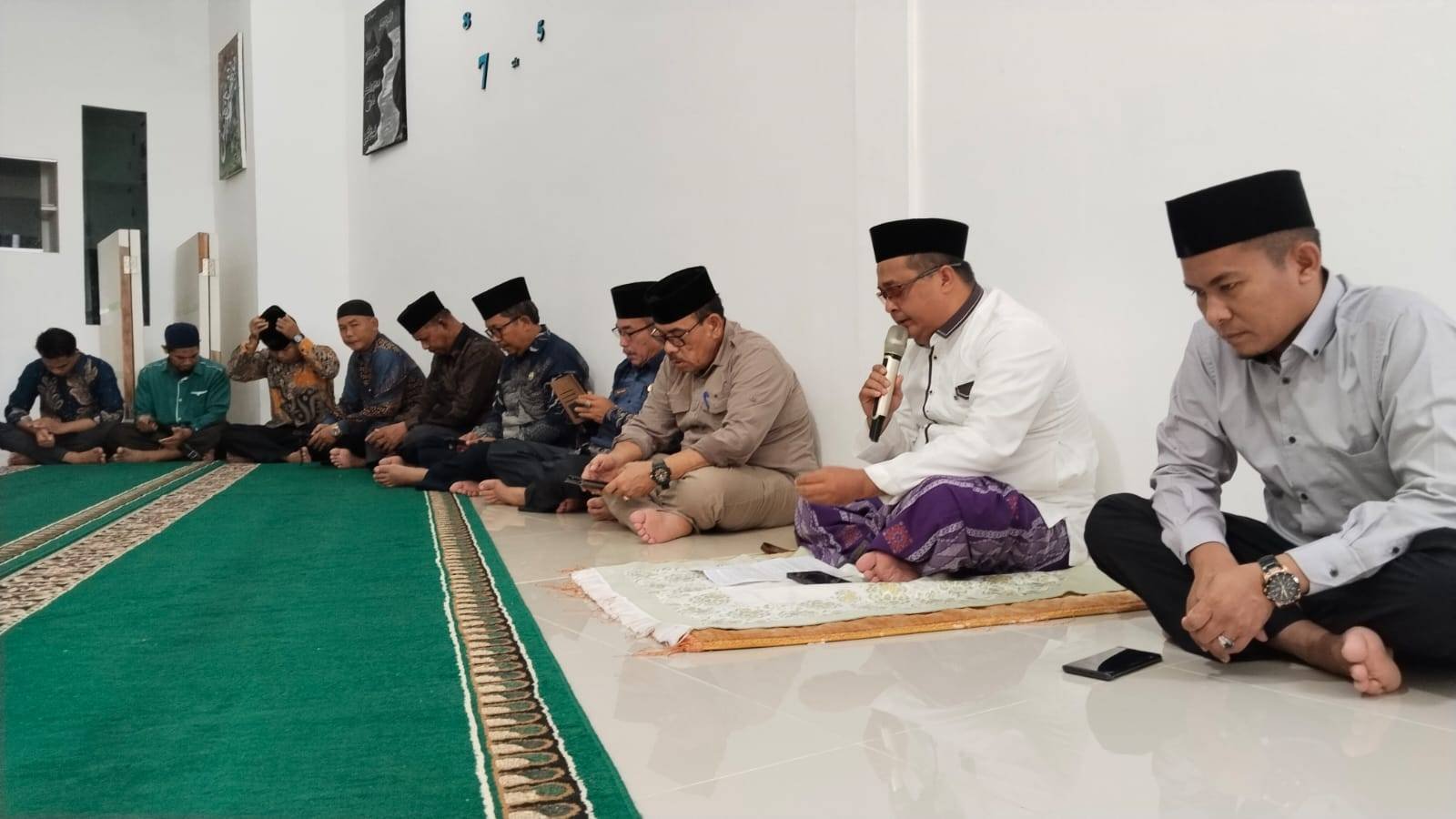 Siraman Rohani Ramadhan, Ka. KUA Bosar Maligas Isi Tausiyah di Kemenag Simalungun