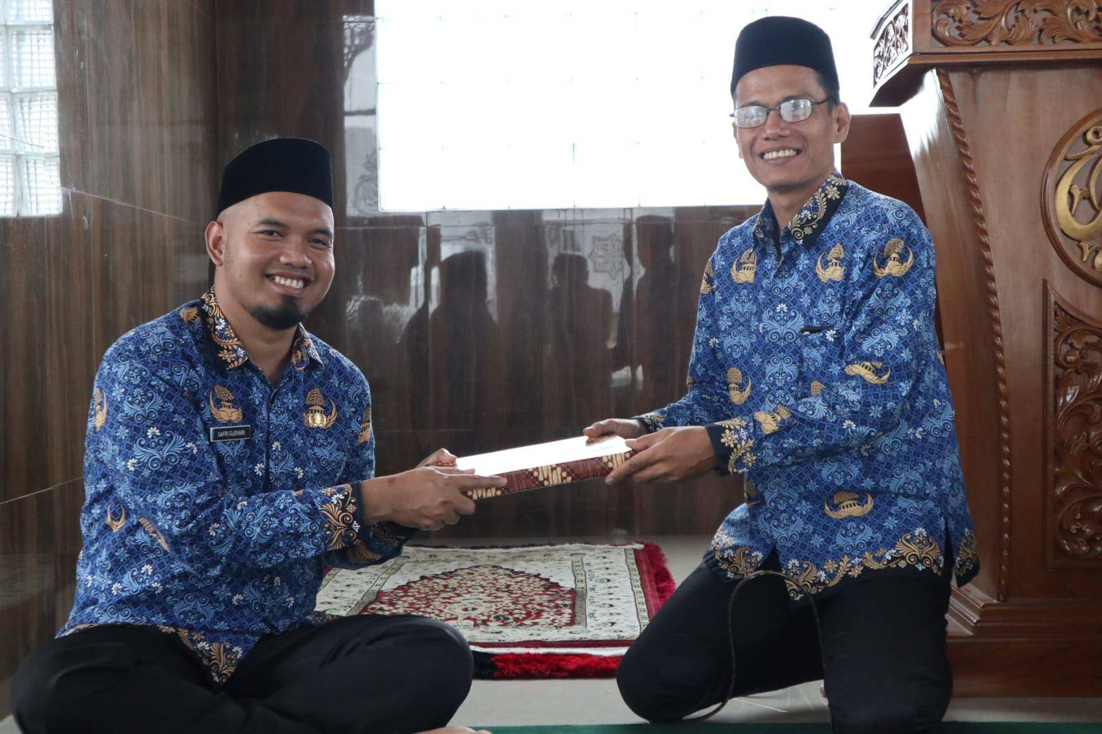Penghulu KUA Siantar Marimbun Ajak Jemaah Jaga Semangat Ibadah Hingga Akhir Ramadhan