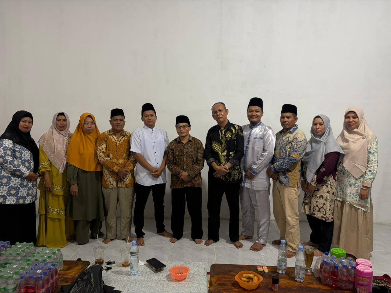 Hangatnya Kebersamaan Ramadhan, KUA Cerenti Buka Puasa Bersama