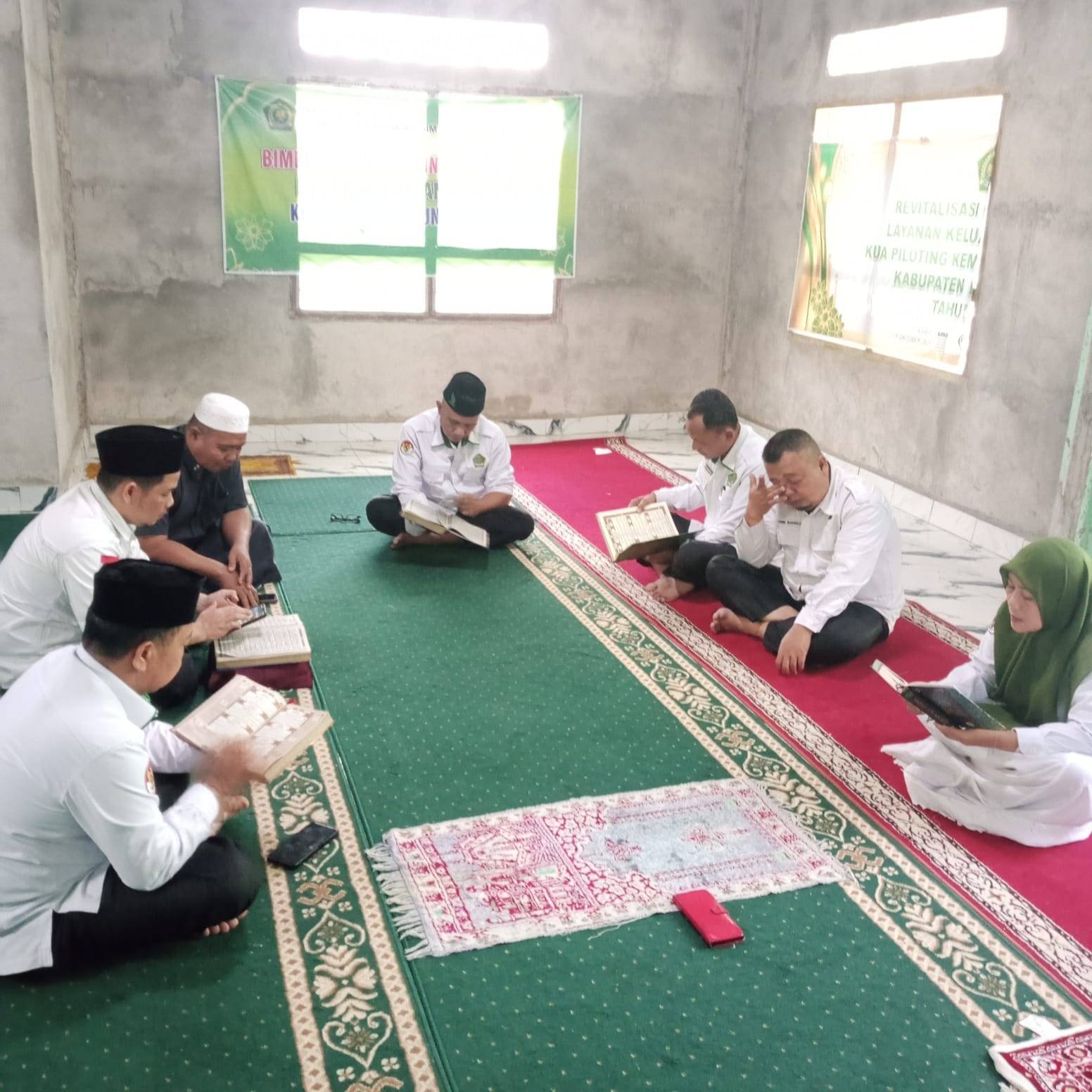 KUA Gunung Megang Gelar Khataman Al-Qur’an Jelang Cuti Bersama Idul Fitri 1447 H