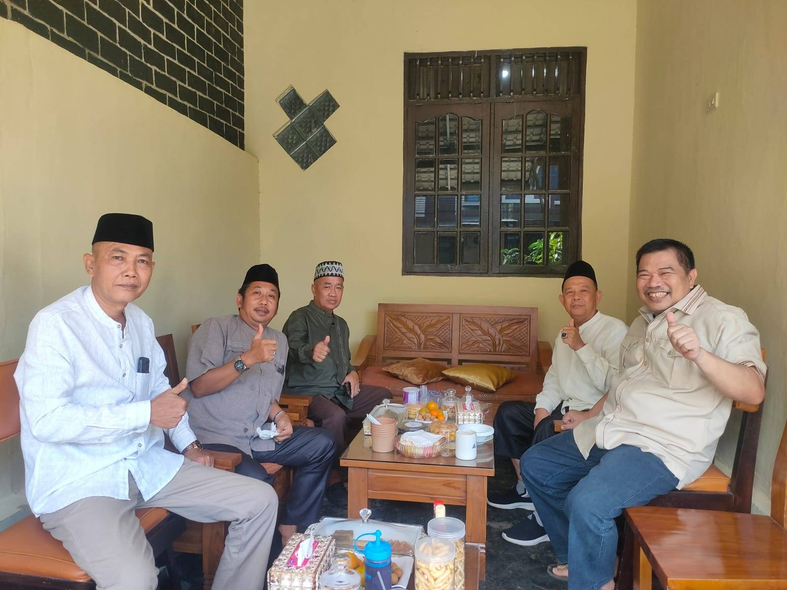 Ketua PC APRI Lampung Timur Halal Bihalal ke Kepala Kemenag