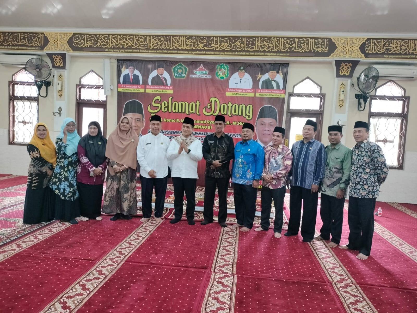 Masjid Arriva’i Salah Satu Masjid Terbaik Ramah Pemudik Sumut 2026, Ka. KUA Medan Amplas Apresiasi Kinerja BKM