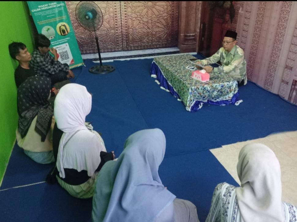 KUA Way Bungur dan Puskesmas Bimbing Empat Pasang Calon Pengantin