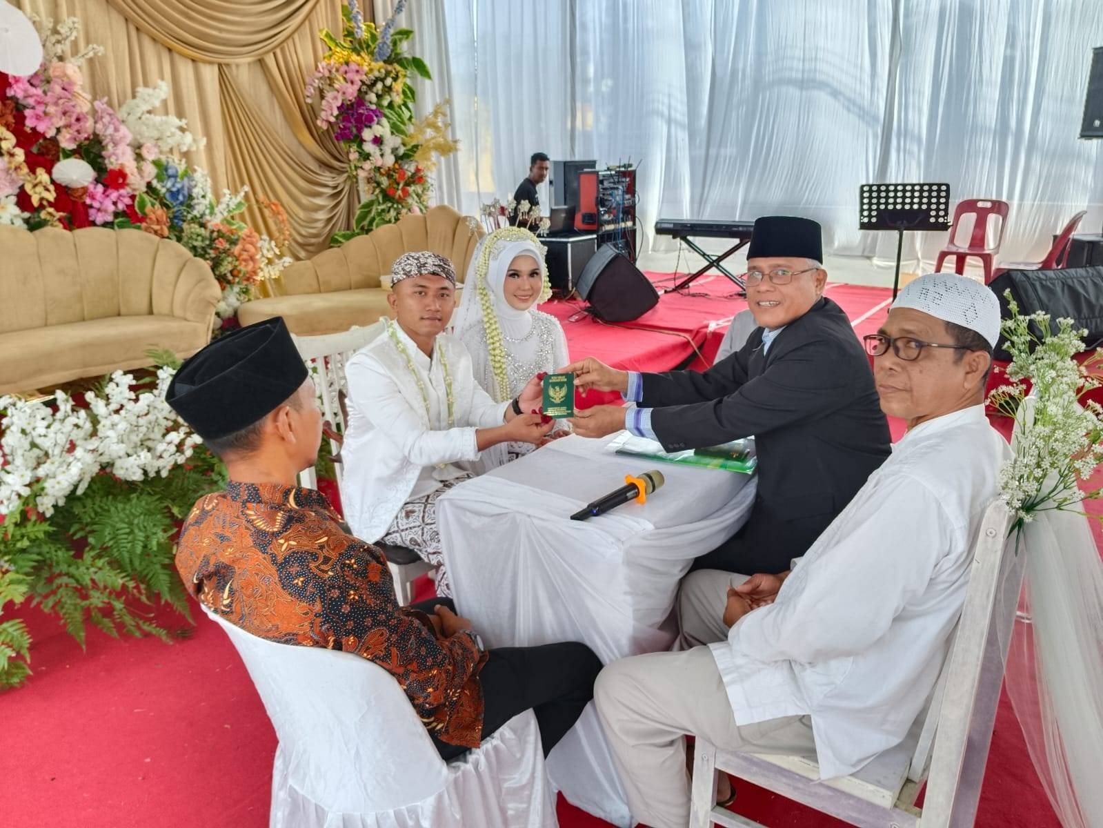 LPernikahan di Era Modern: Antara Kesakralan Ibadah dan Pergeseran Makna