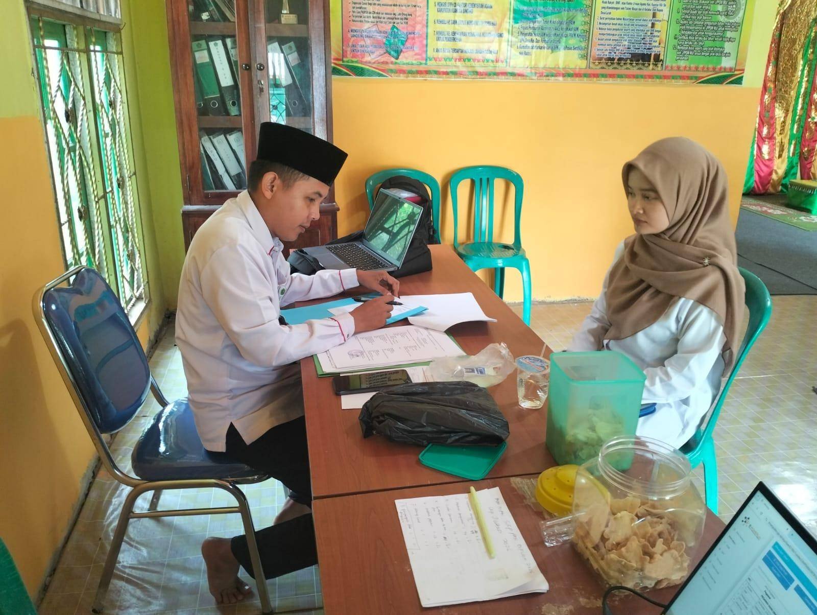 Penghulu KUA Kuantan Hilir Seberang Laksanakan Validasi Data Calon Pengantin