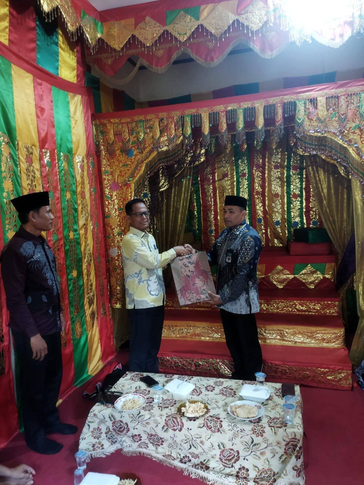 Pisah Sambut Kepala KUA Kecamatan Bukit Raya