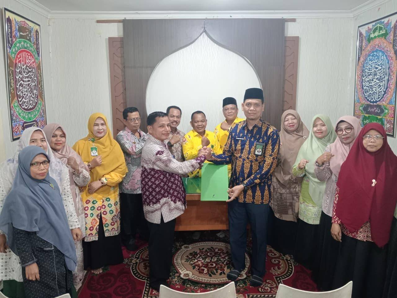 Estafet Pengabdian, Pisah Sambut Kua Binawidya Dalam Bingkai Kebersamaan