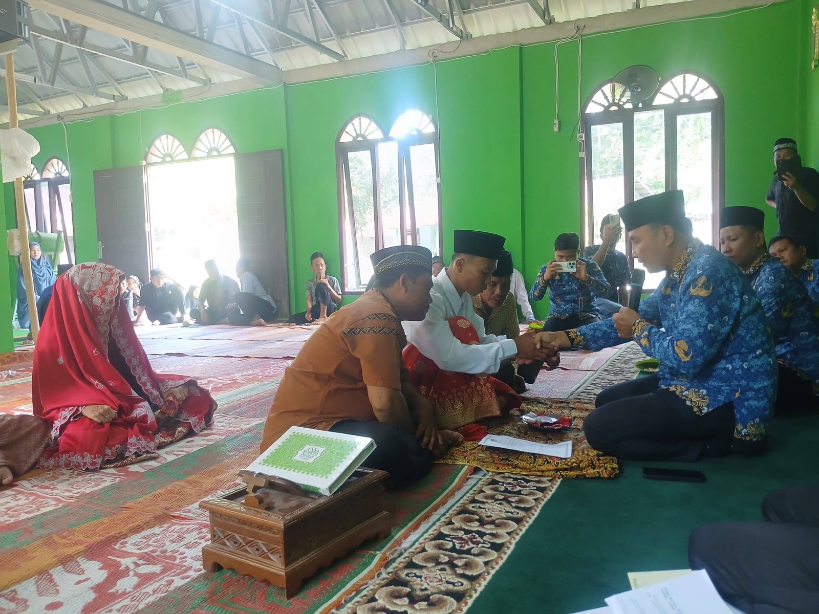 Khidmat dan Penuh Makna, KUA Tuhemberua Catat Pernikahan di Desa Fino