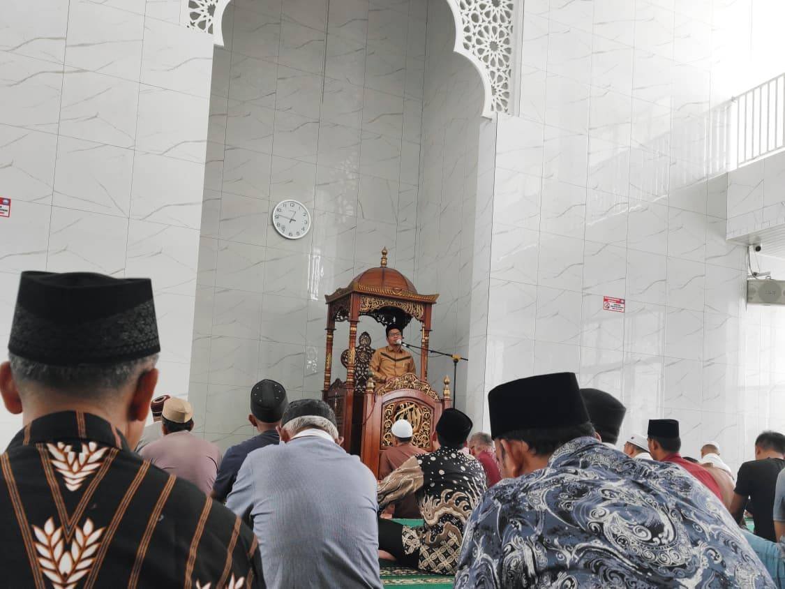 Waspada Kebangkrutan Amal, Penghulu KUA Haranggaol Horison Ingatkan Pentingnya Kesalehan Sosial