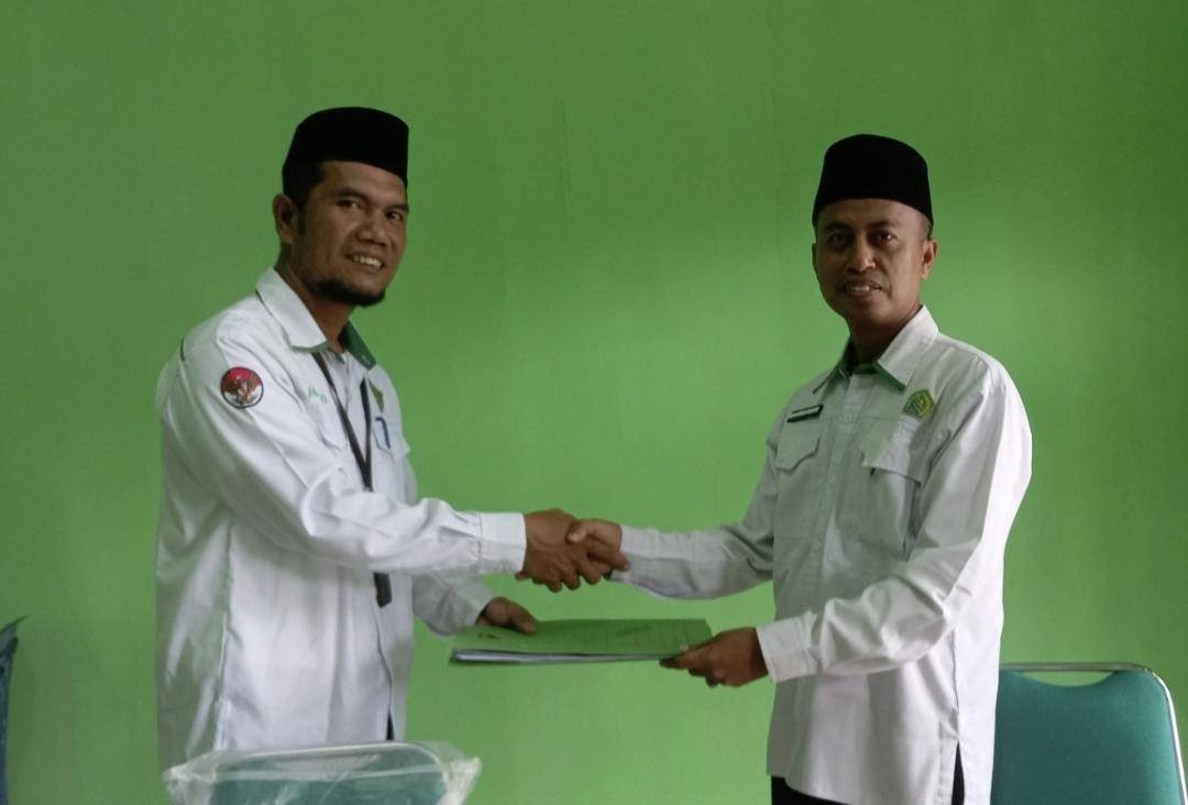 Estafet Kepemimpinan KUA Batu Hampar, dari Andri Ihsan Munthe ke Muhammad Nurdin