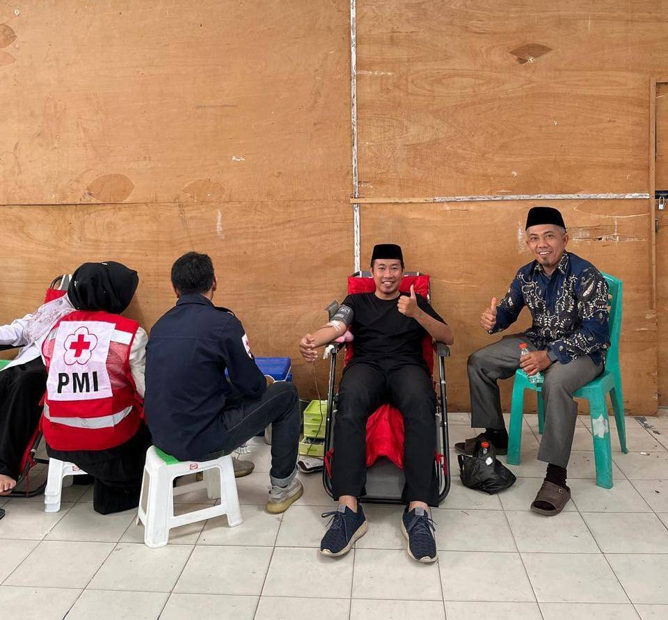 Gelar Donor Darah di Aula Camat, Aparatur KUA Bukit Malintang Tunjukkan Kepedulian Sosial