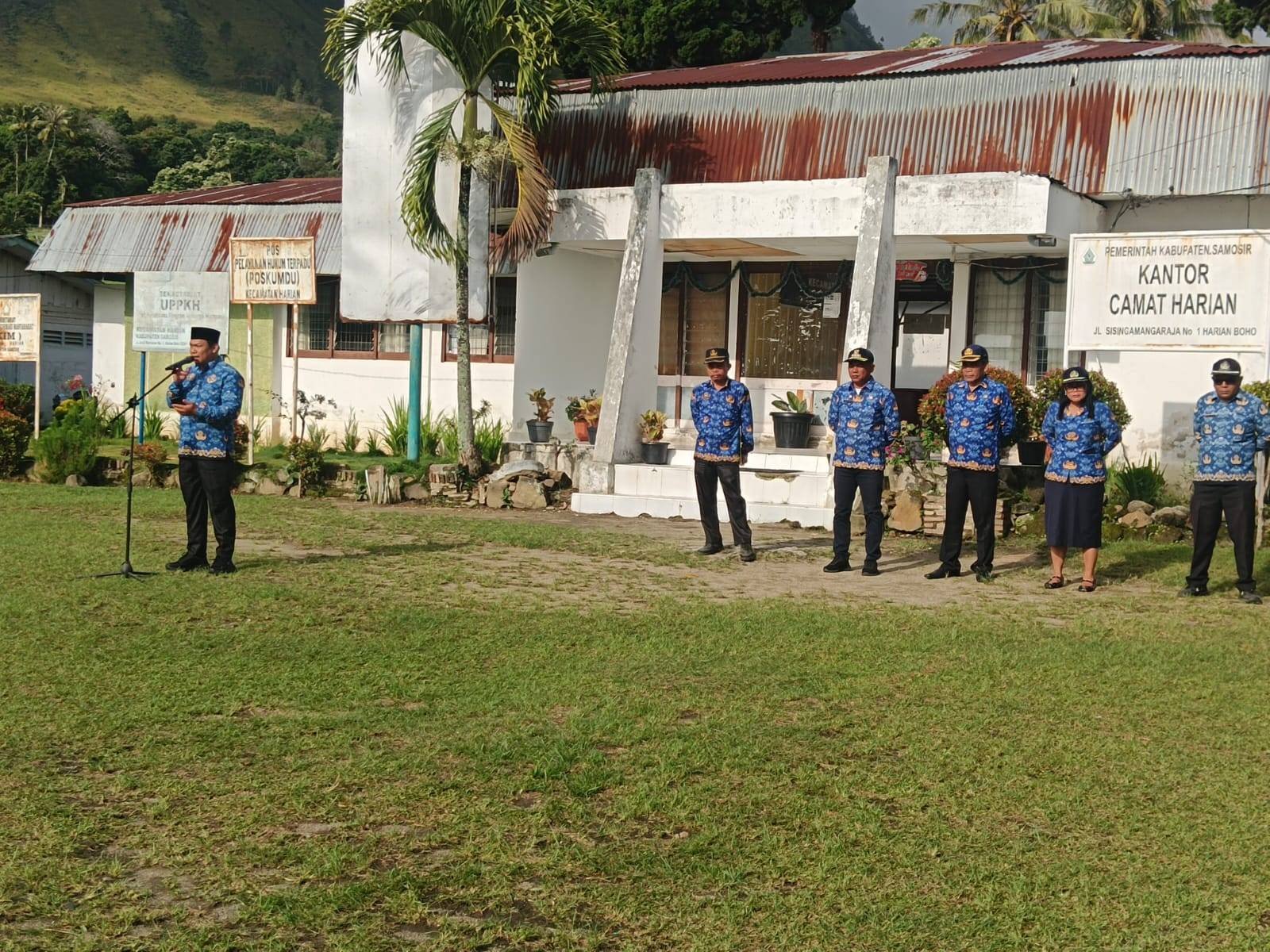 Ka KUA Harian Pembina Apel HKN Kecamatan : Ajak Sinergitas ASN Dalam Pembangunan 