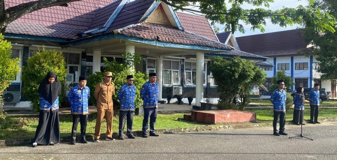 Kepala KUA Dayun Hadiri Apel Bersama Peringatan Hari Kesadaran Nasional di Kantor Kecamatan Dayun