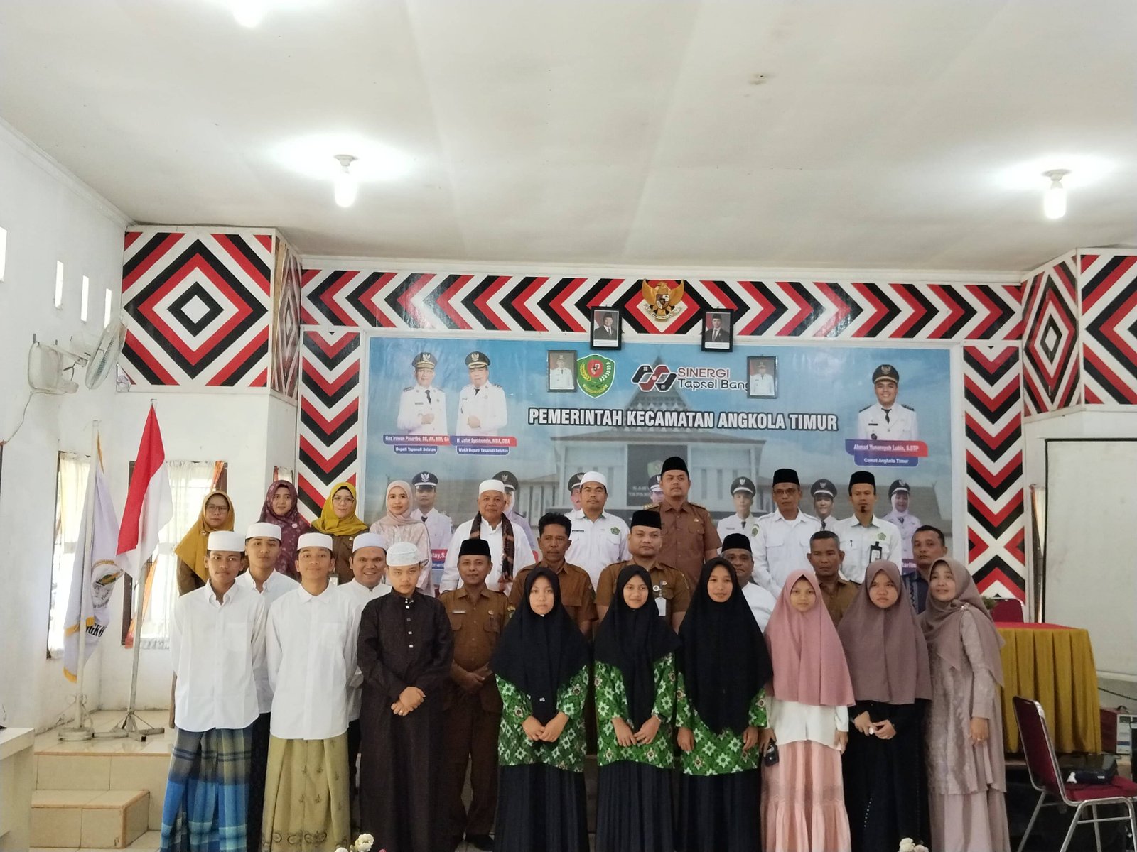 KUA dan Pemerintah Kecamatan Angkola Timur Kompak Bina Generasi Muda Lewat STQ