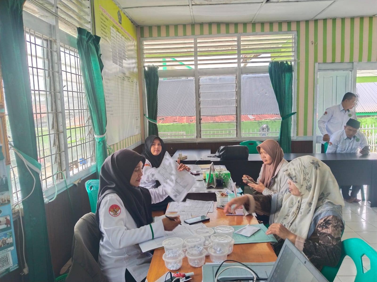 Tata Kelola Organisasi, KUA Sidikalang Gelar Bimbingan Pelaporan Majelis Taklim Sesuai PMA 29 Tahun 2019