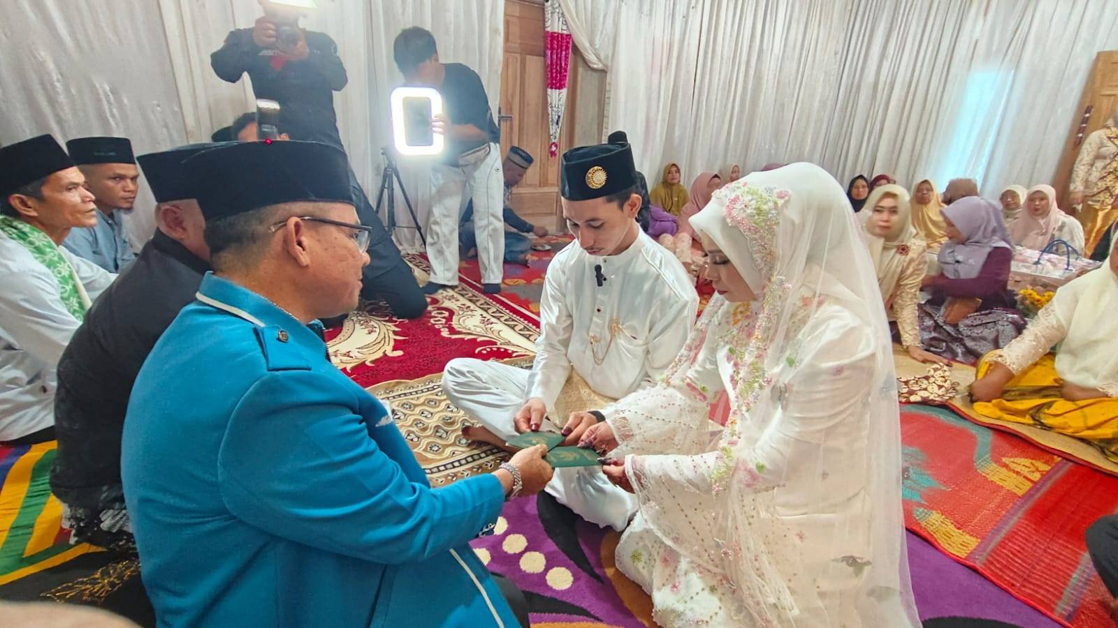 Tingkatkan Kompetensi, Plt Ka KUA Aek Nabara Barumun Ajak CPNS Penghulu Catat dan Pandu Pernikahan