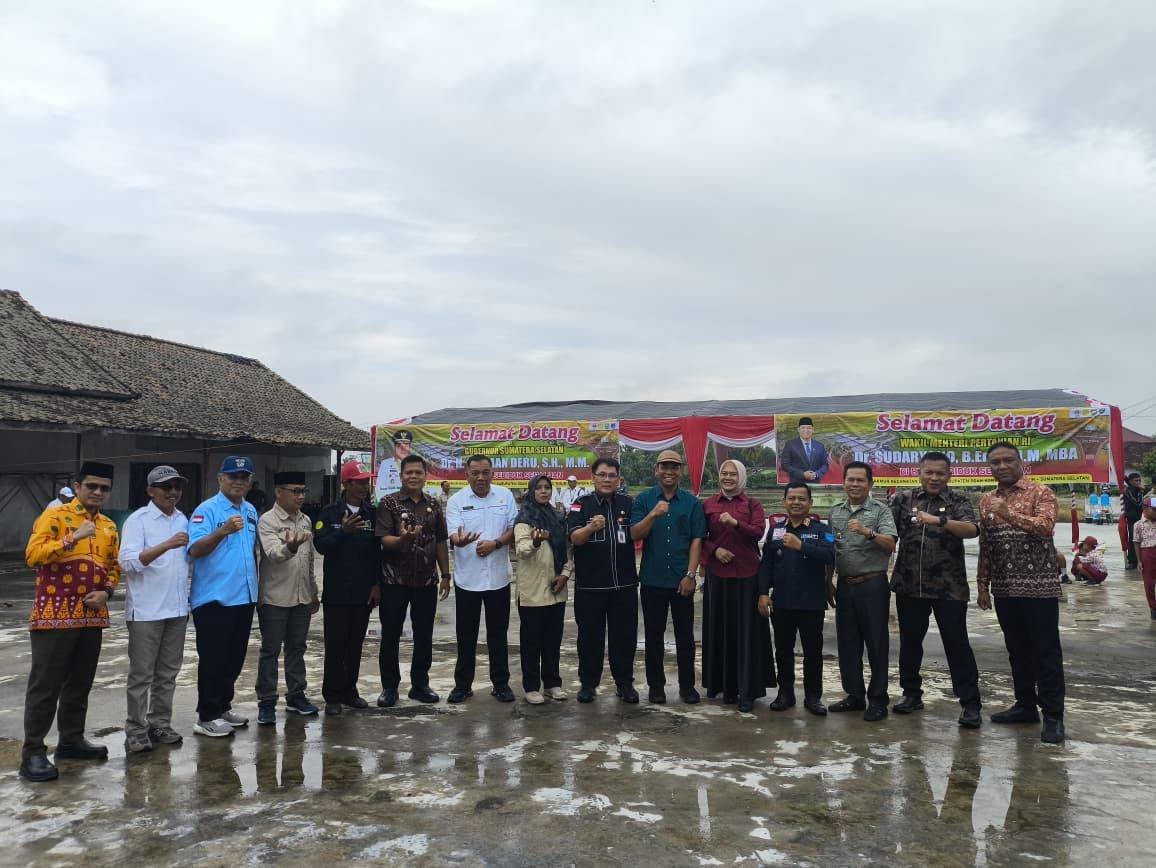 Wakil Menteri Pertanian RI Hadir di Kecamatan Belitang 