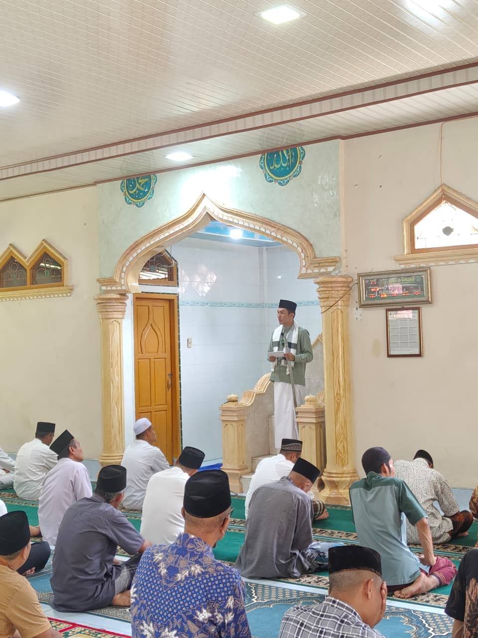 KUA Gunungsitoli Utara Perkuat Pembinaan Umat di Desa Olora Melalui Program Jumat Bersama