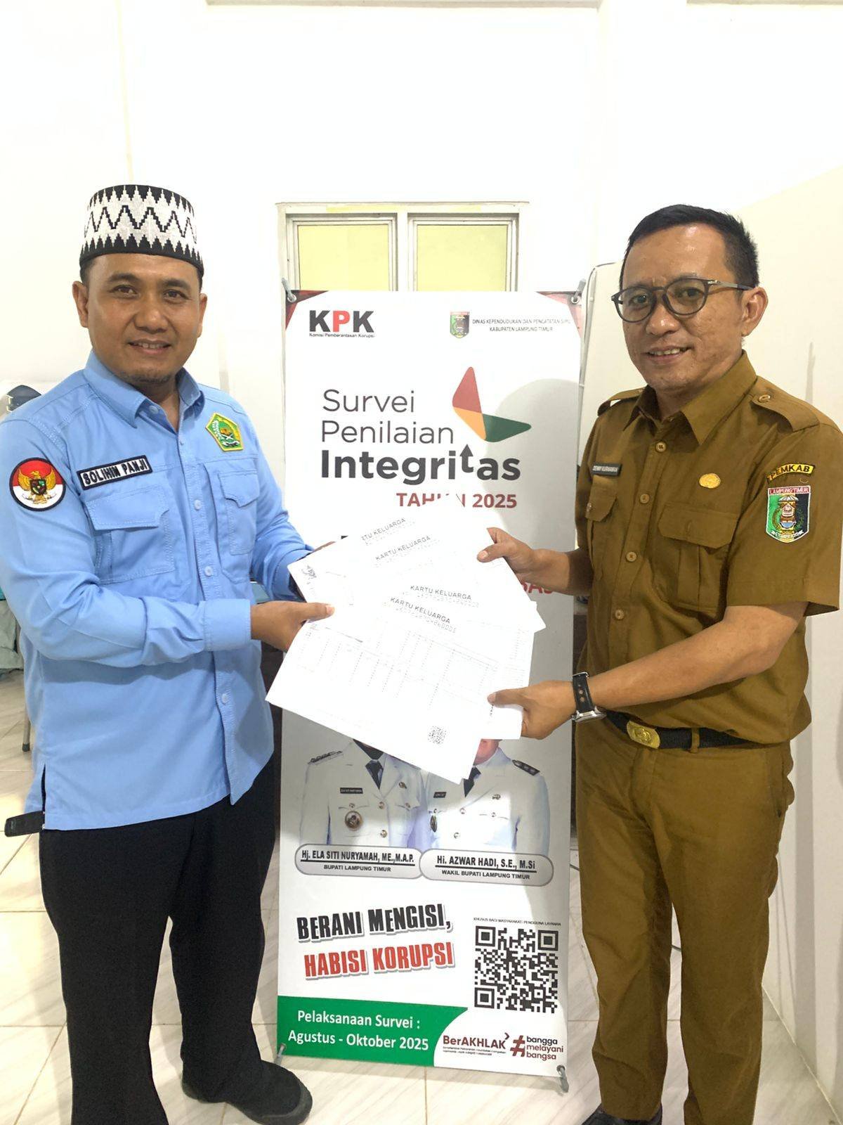 KUA Labuhan Ratu Terima Dokumen KK dan KTP Baru, Program Kado Nikah Terpana Permudah Pengantin