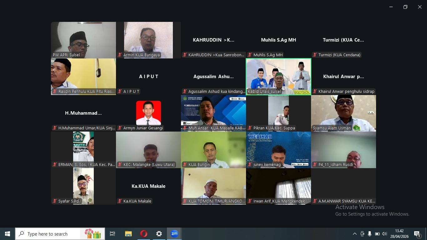 Penghulu Se-Sulawesi Selatan Ikuti “Penghulu Selasa Mengaji” Bahas Penguatan Fungsi Waliyul Amri Bissyaukah