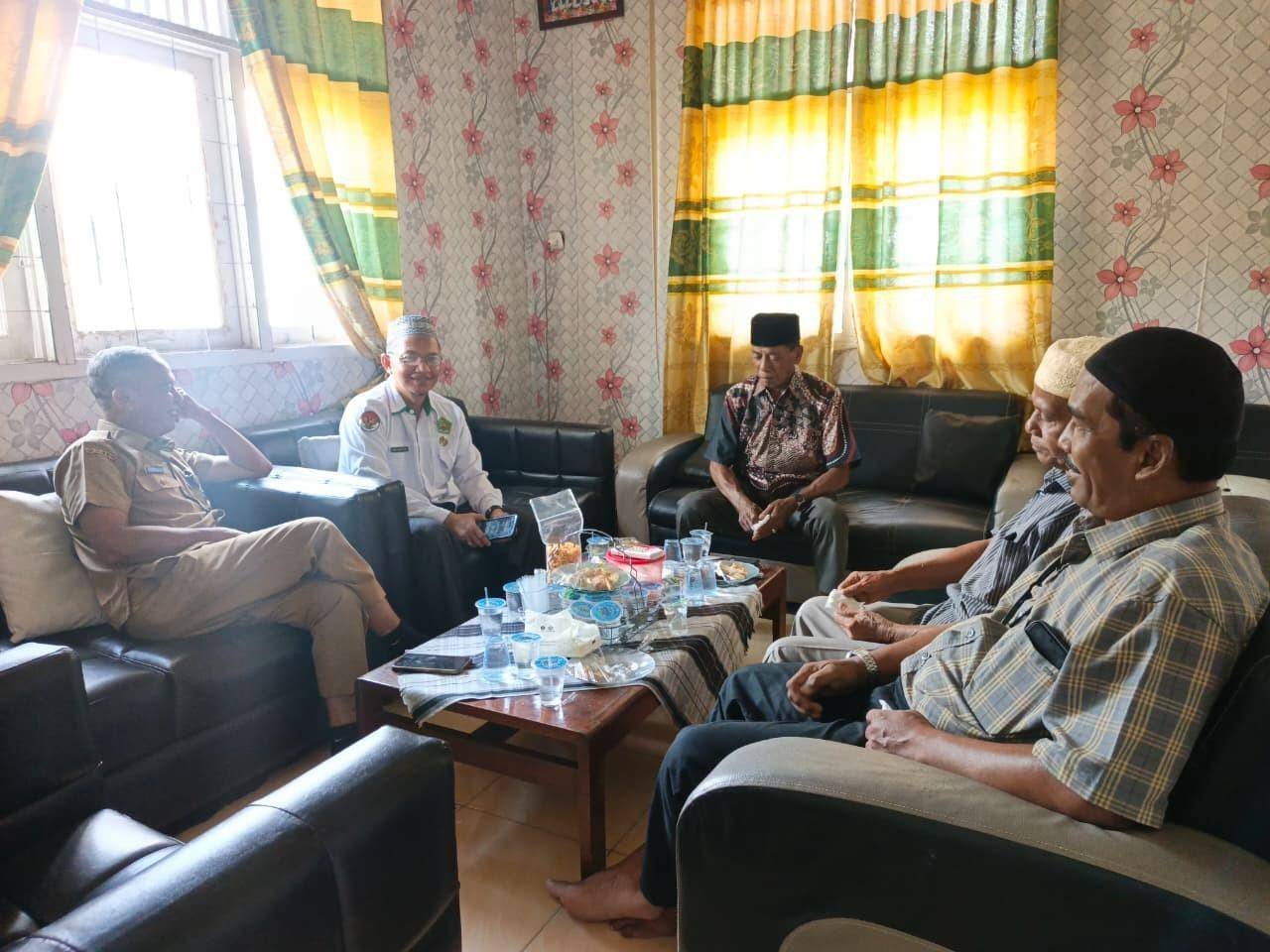 Jelang Pemberangkatan Jemaah Haji, Kepala KUA Kecamatan Minas Gelar Rapat Koordinasi dengan IPHI Kecamatan Minas