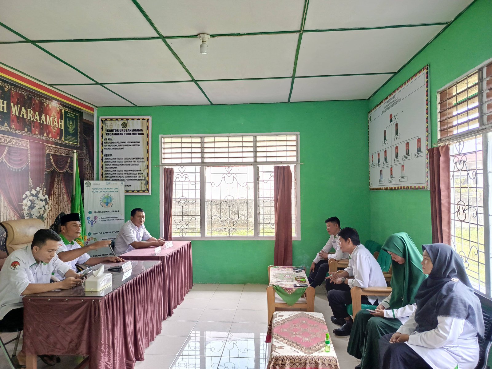 Briefing Awal Mei, KUA Tuhemberua Tingkatkan Layanan dan Asta Protas