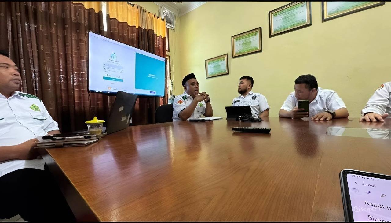 KUA Binjai Barat Ikuti Sosialisasi SIMPENAIS, Perkuat Transformasi Layanan Bimas Islam