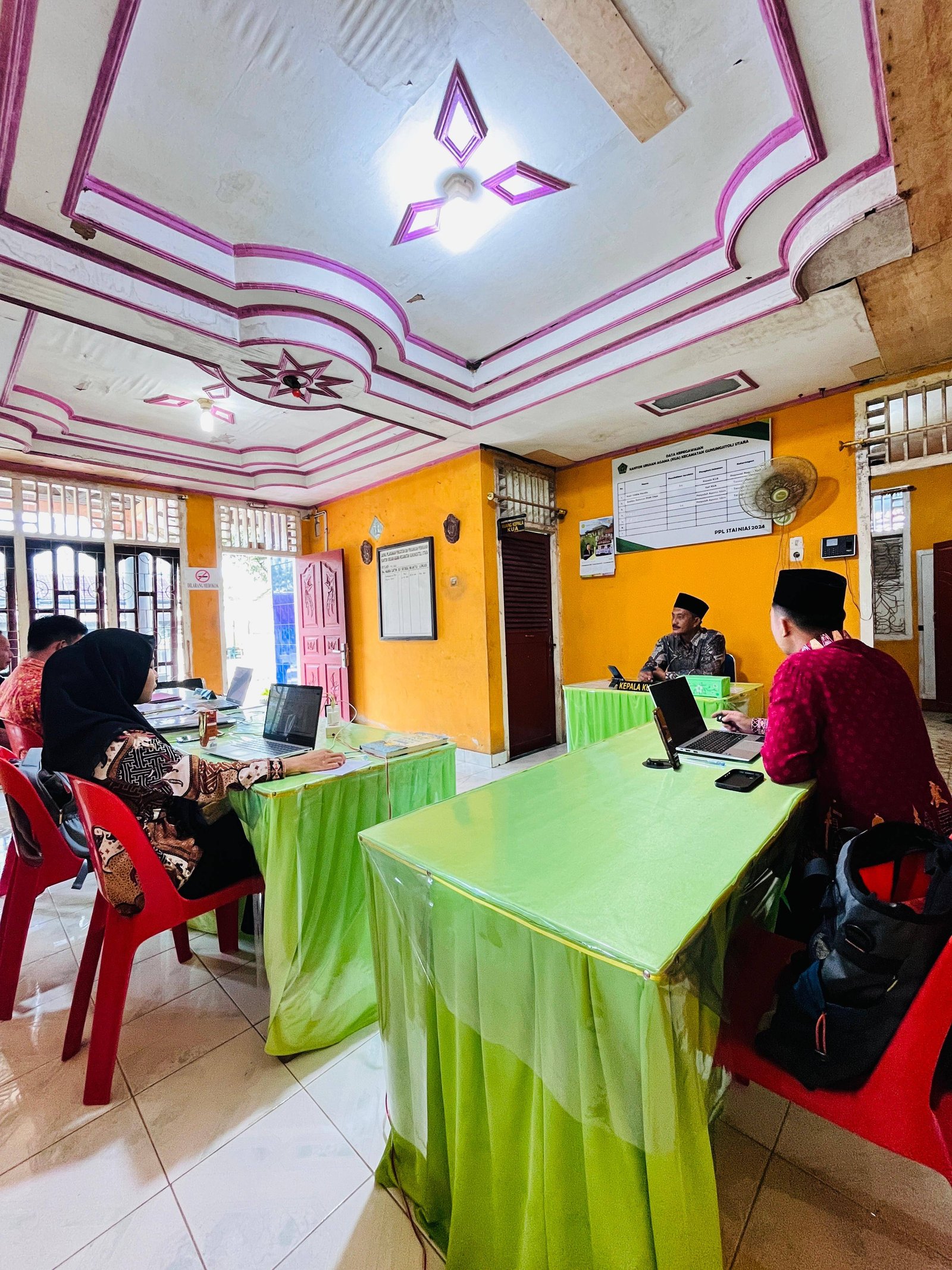 KUA Gunungsitoli Utara Resmi Mulai Program Bina Iman untuk Pegawai Internal