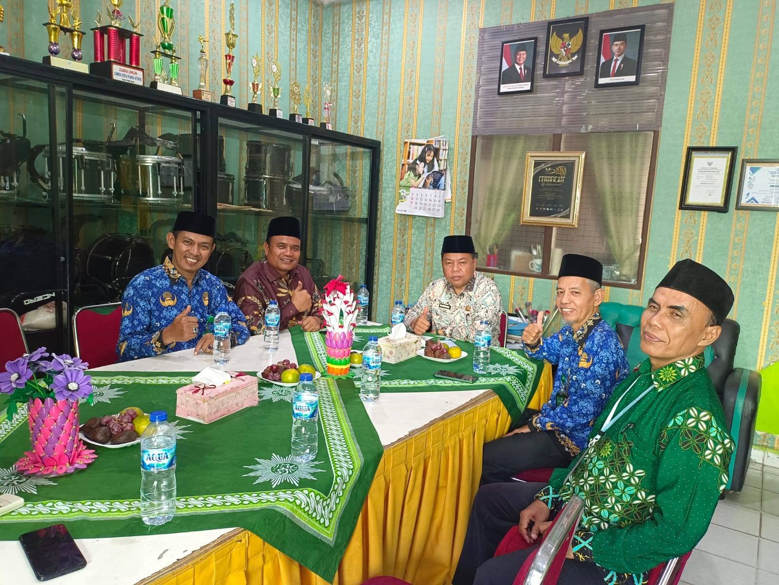 Ka. KUA  Pekanbaru Kota Turut Gabung dengan Tim Monitoring Tinjau Ujian Akhir Di MDTA Muhammadiyah 3 