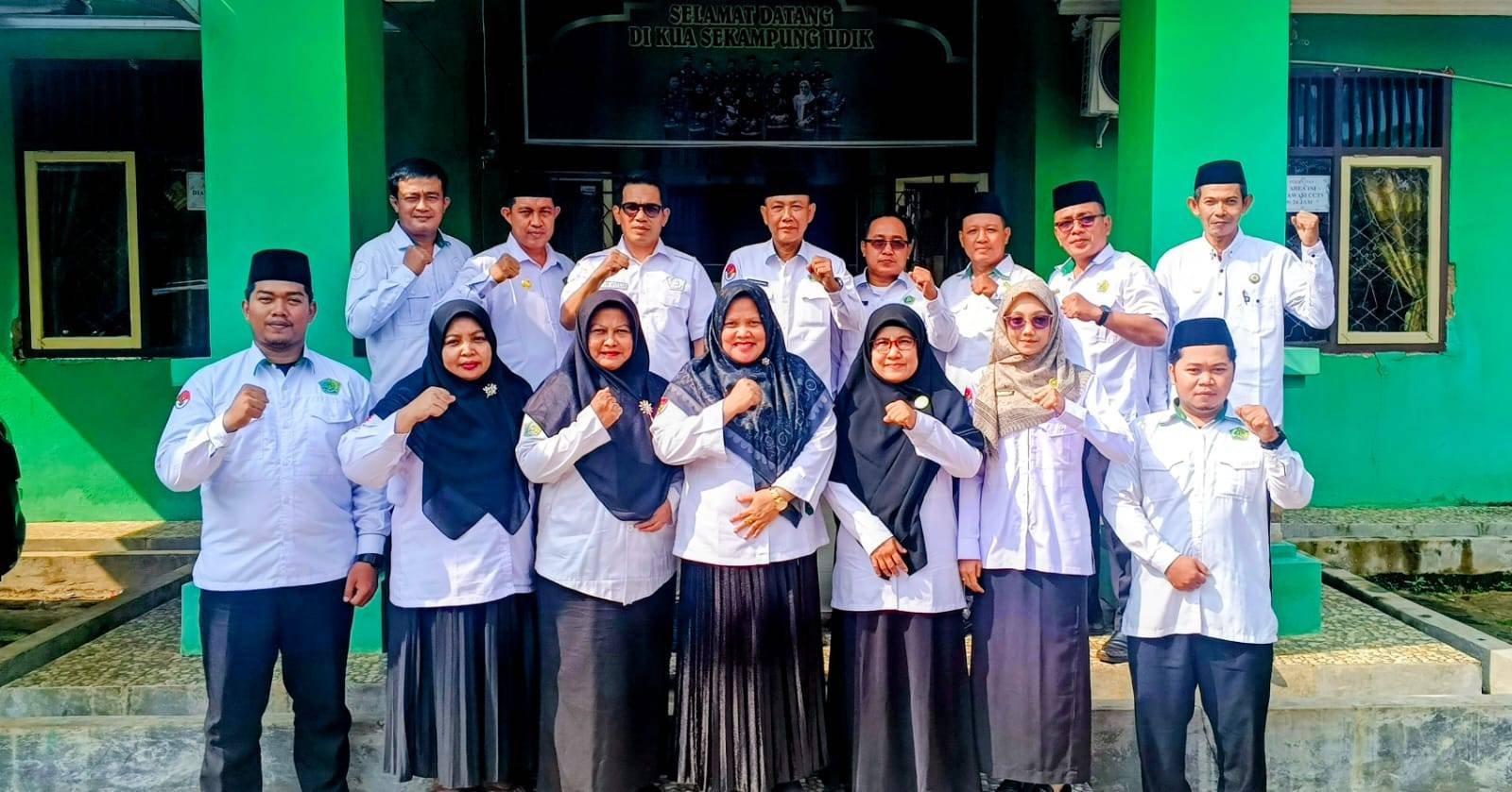 Kabid URAIS Kemenag Lampung Kunjungi KUA Sekampung Udik