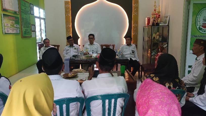 Penguatan Layanan KUA, Kabid URAIS Kanwil Kemenag Lampung Sambangi Batanghari