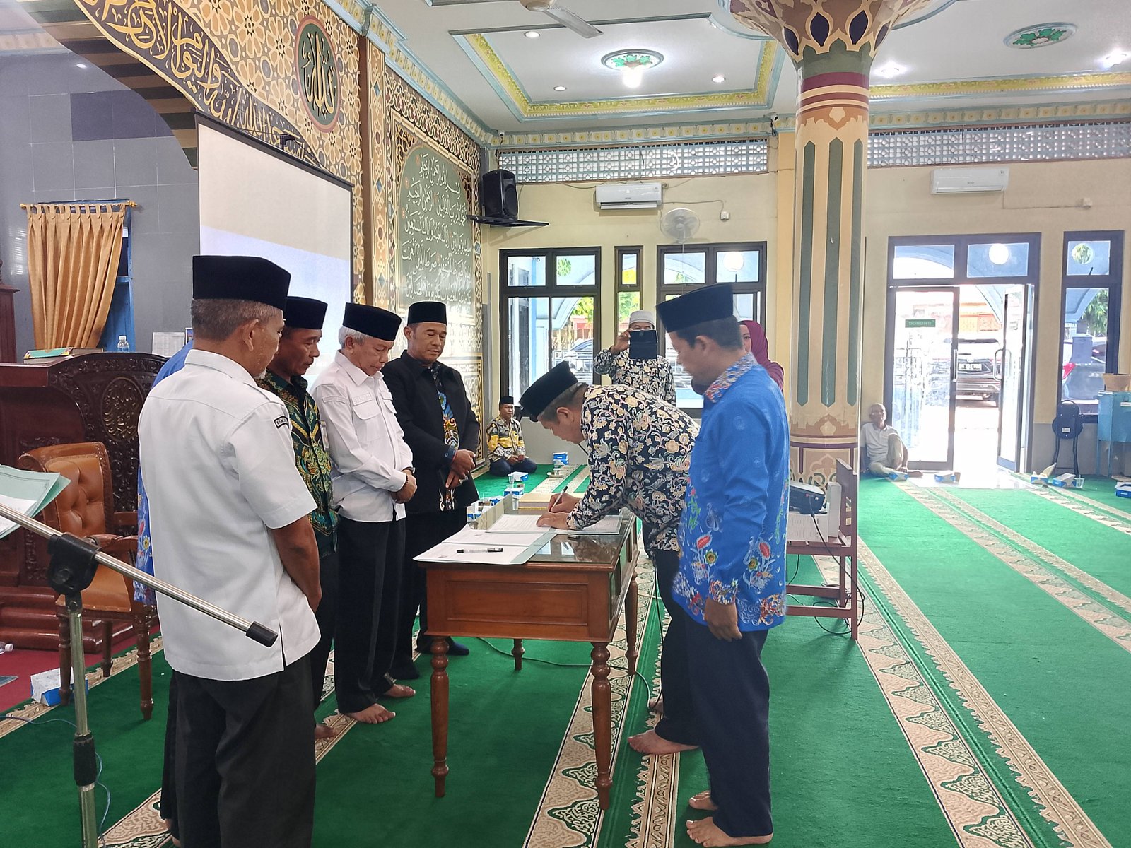 APRI Dan IPARI Kota Padang Tandatangani Nota Kesepakatan Layanan Konsultasi Keagamaan dan Keluarga 