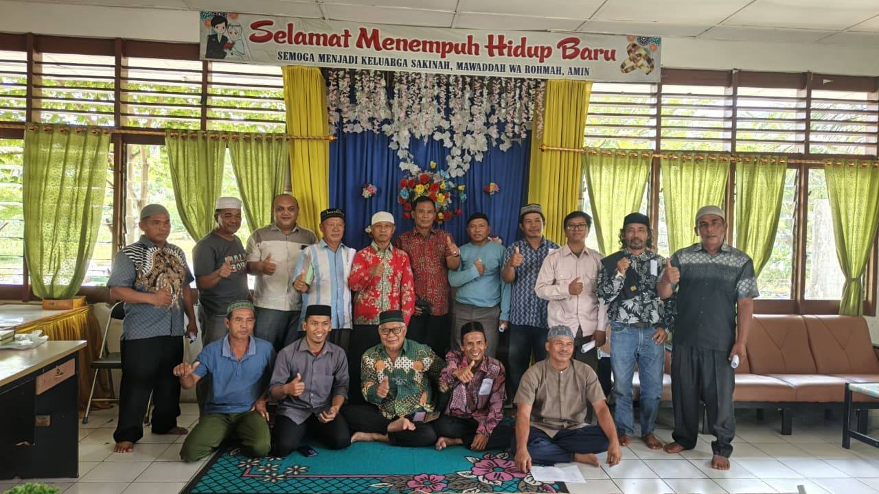 Pererat Tali Persaudaraan, BKM se-Kecamatan Laubaleng Gelar Silaturahmi di Kantor KUA