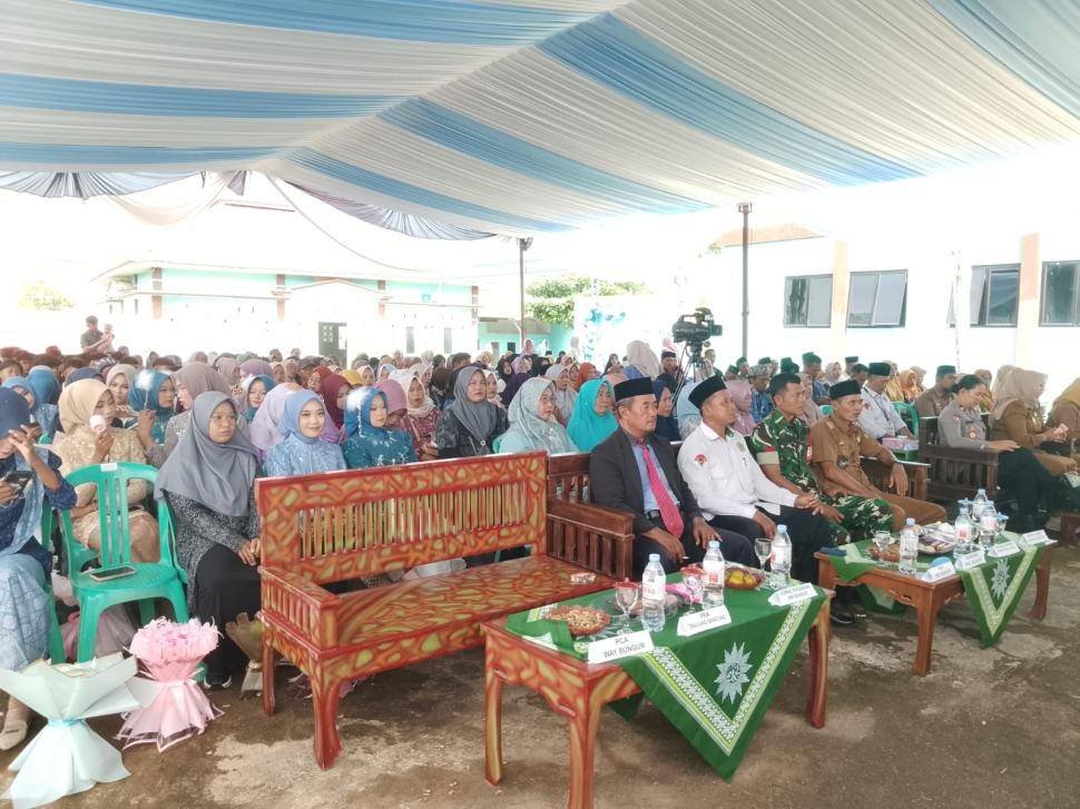 KUA Way Bungur Apresiasi Pelepasan Siswa MTs Muhammadiyah