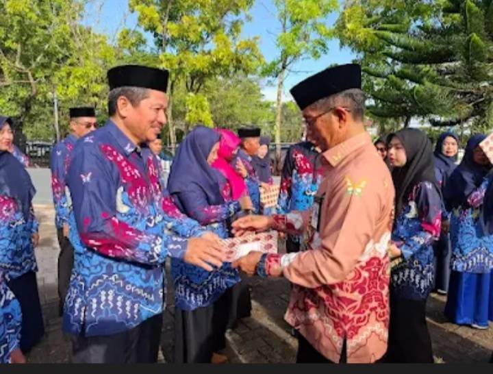 Peringati Hari Kebangkitan Nasional, Sejumlah Penghulu Kabupaten Maros Raih Kenaikan Pangkat”
