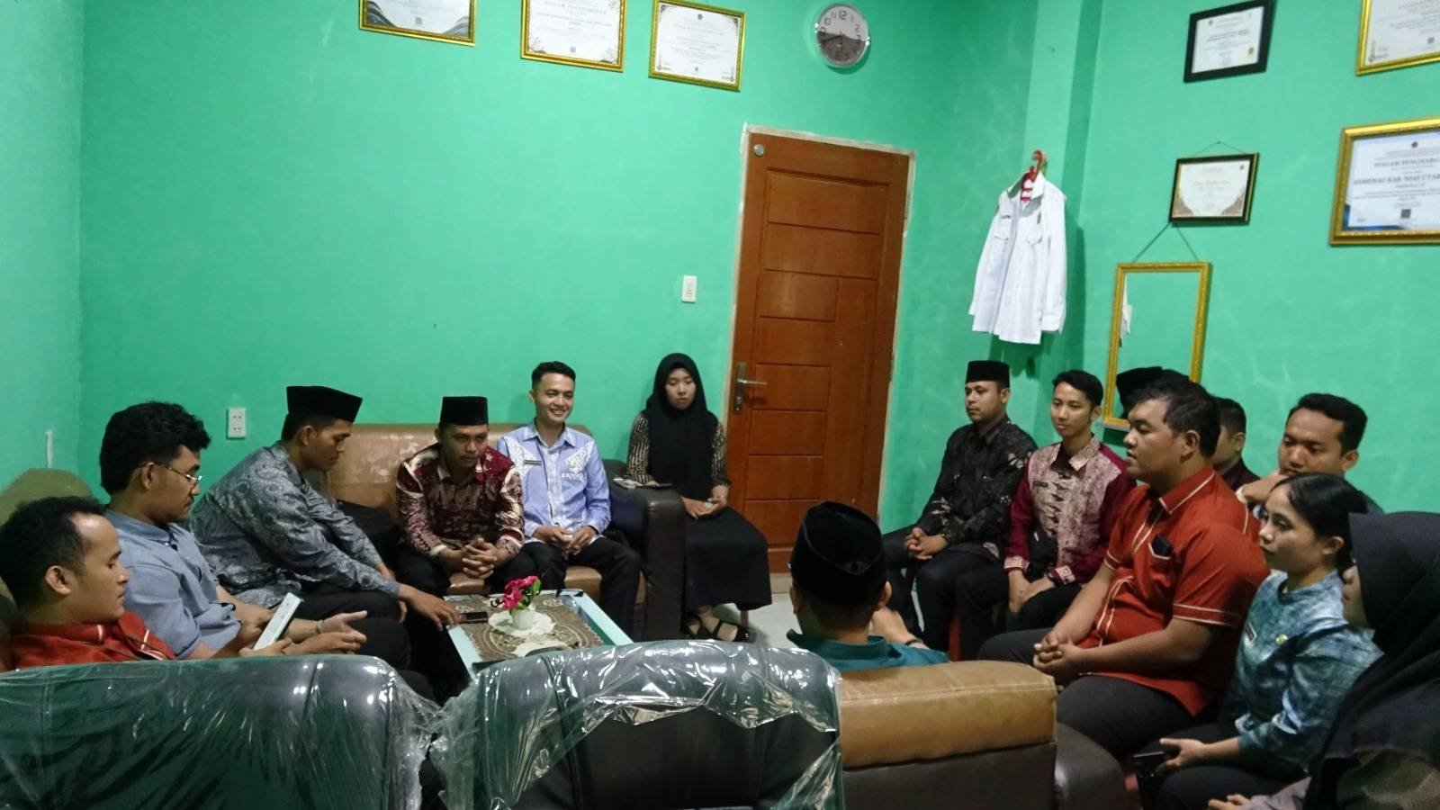CPNS KUA Tuhemberua Ikuti Pengarahan dan Pembekalan Jelang Pelantikan