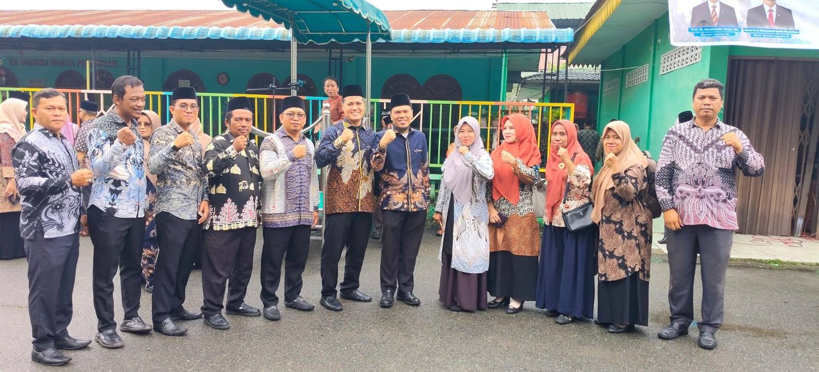 KUA Pantai Labu Hadiri Upacara Peringatan Harkitnas ke-118 di Kantor Kemenag Deli Serdang
