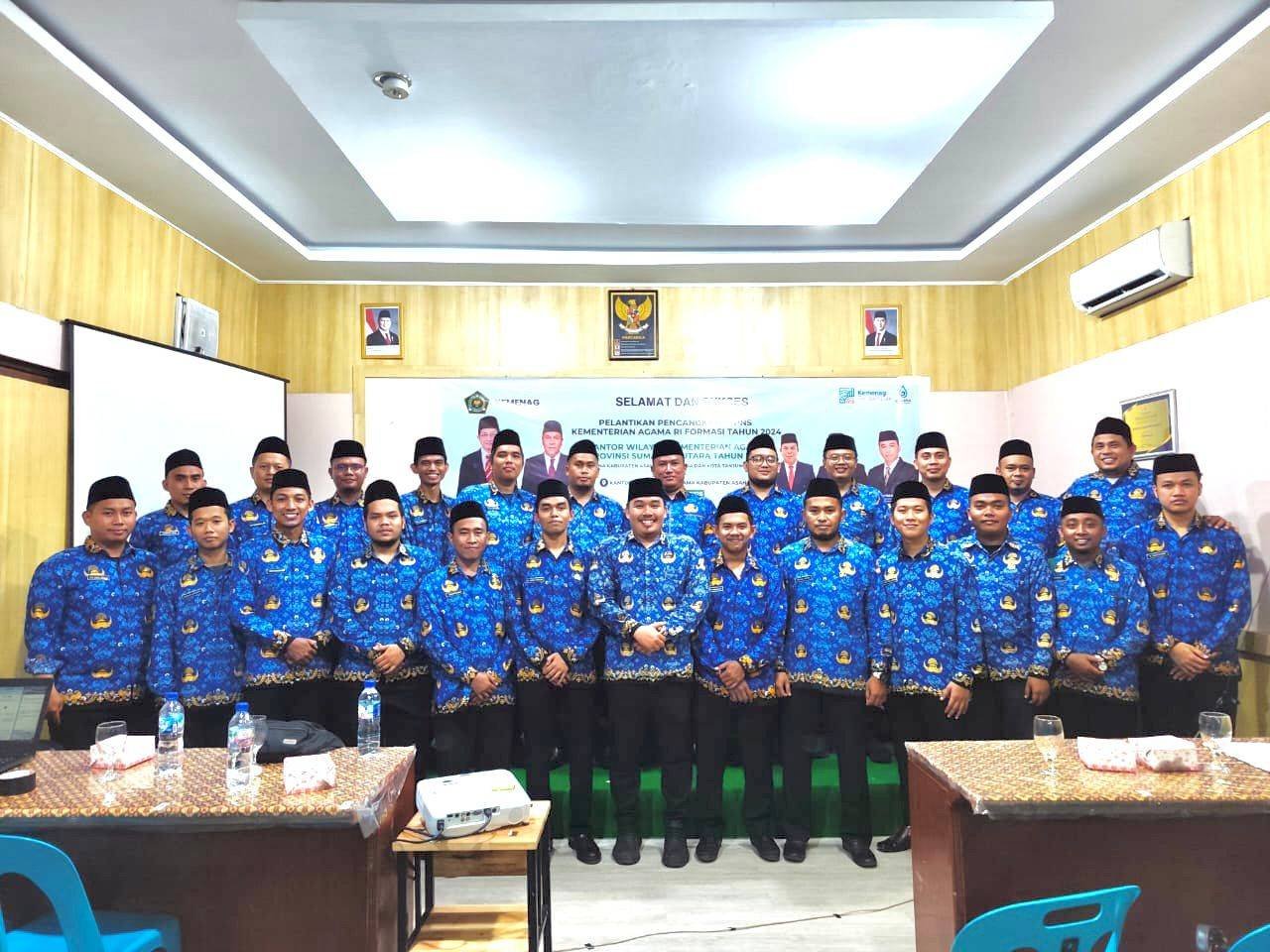 Penghulu KUA Sei Kepayang Ikuti Pelantikan PNS Formasi 2024 di Kemenag Asahan Melalui Zoom