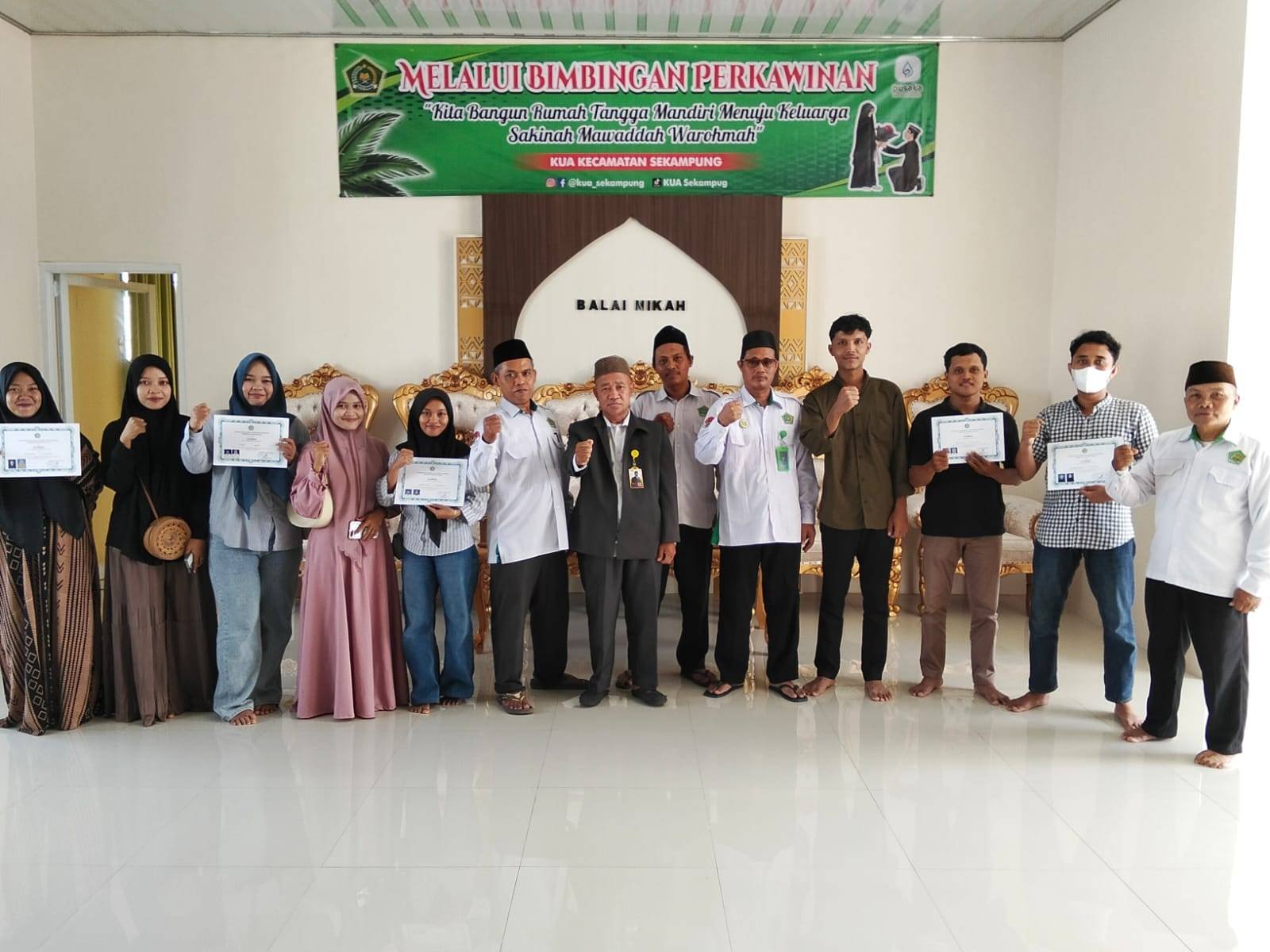 KUA Sekampung Bimbing 5  Calon Pengantin Melalui Bimbingan Perkawinan Mandiri 