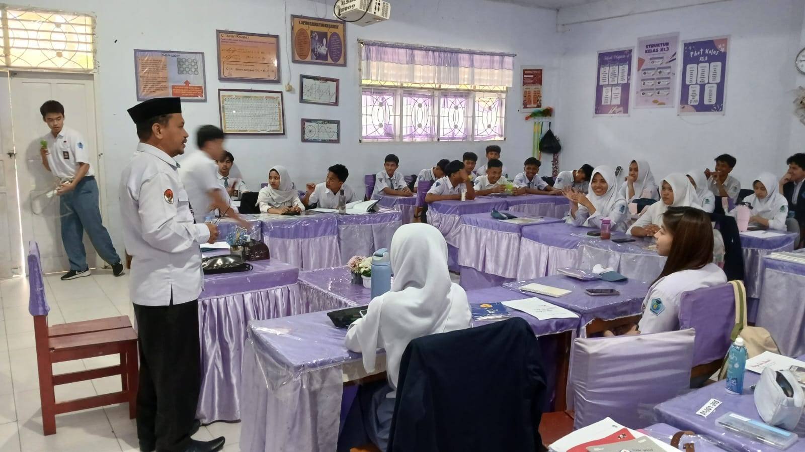 Tindak Lanjut MoU, APRI dan KUA se-Kota Gorontalo Gelar Bimbingan Remaja Usia Sekolah di SMAN 1