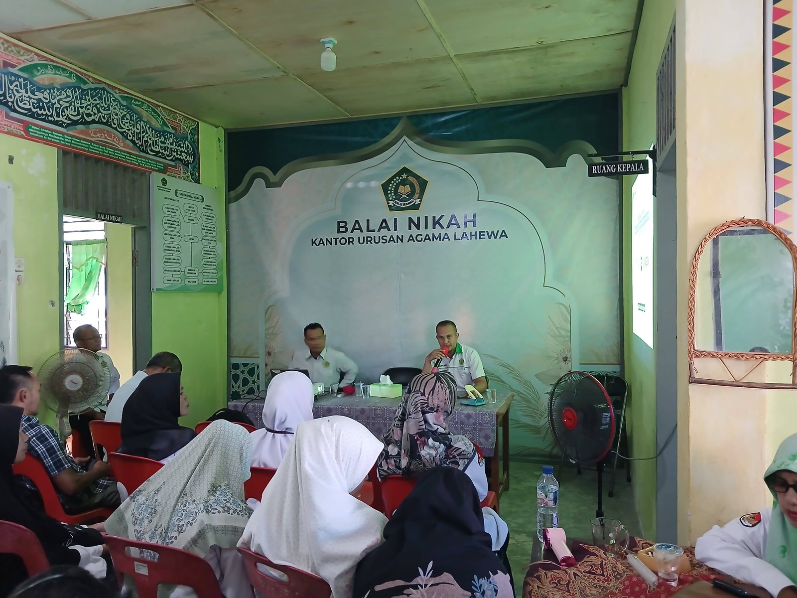 KUA Lahewa Timur Tingkatkan Kualitas Data ASN Melalui Bimtek SIMPEG5/SIMSDM