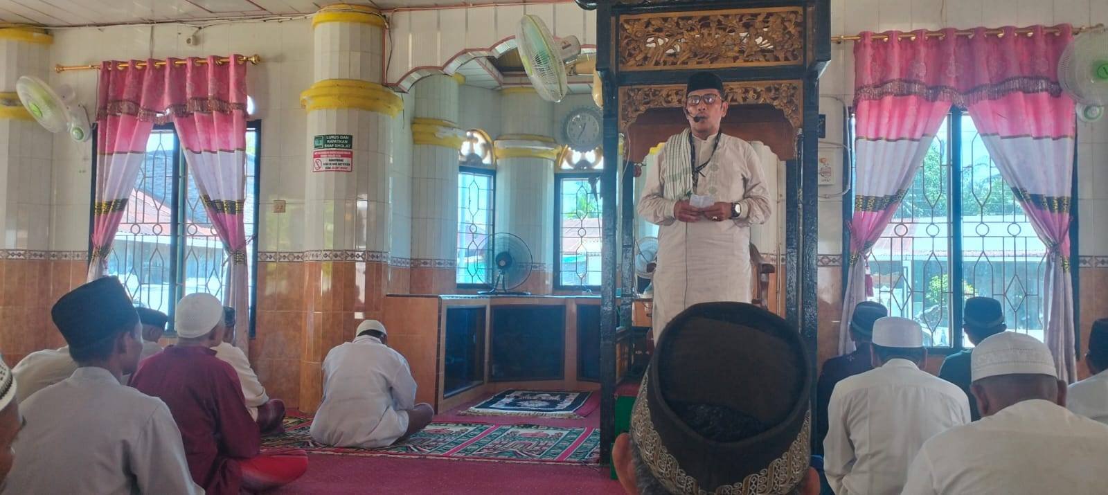 Kepala KUA Silinda Mengajak Umat Mencontoh Keluarga Ibrahim Kajian QS Ash-Shaffat Ayat 102