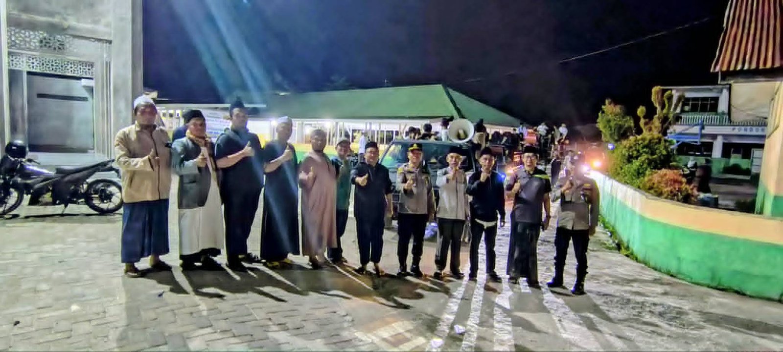 KUA Tigabinanga Hadiri Pelepasan Pawai Takbir, Ajak Perkuat Ukhuwah dan Keimanan